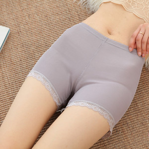 Nouvelles culottes courtes respirantes en soie glacée pour femmes, sous-vêtements fins et sans coutures à porter sous une robe - Product Image 2
