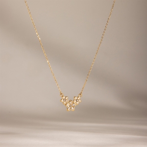 Joyería Bowei de estilo europeo y americano: collar de acero inoxidable chapado en oro de 18k con colgante de circonita, estilo femenino, nuevo. - Product Image 4
