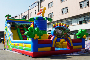Parque de atracciones inflable para alquiler en festivales y eventos privados - Product Image 3