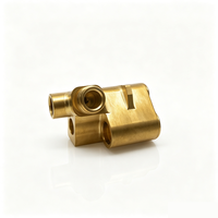 Boîtier de vanne de commande hydraulique à port fileté multi-trous, corps de dérivation irrégulière en acier inoxydable/laiton usiné sur mesure par CNC