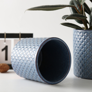 Maceta geométrica <span class=keywords><strong>de</strong></span> cerámica para exteriores, superficie cuadrada única para flores, azul marino - Product Image 4