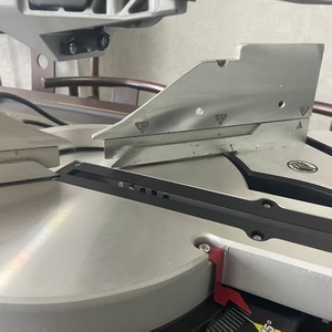 Sierra de <span class=keywords><strong>mesa</strong></span> multifuncional Sierra de inglete de 10 pulgadas y 12 pulgadas Sierra compuesta de <span class=keywords><strong>mesa</strong></span> deslizante para carpintería eléctrica - Product Image 2