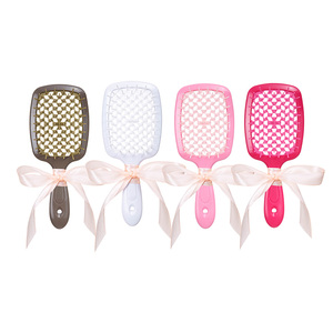 Nuovo prodotto Spot nastro cavo pettine per capelli con profumo all'ingrosso della fabbrica spazzola per capelli cava districante pettine per parrucchieri regali - Product Image 1