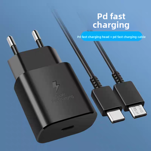 <span class=keywords><strong>Chargeur</strong></span> double port Type-C 25W PD à charge <span class=keywords><strong>rapide</strong></span> pour S22/S21 <span class=keywords><strong>FE</strong></span>/<span class=keywords><strong>S20</strong></span>/Fold 2/3 et Note 20 <span class=keywords><strong>Ultra</strong></span>, spécifications UE, fabriqué en Chine - Product Image 1