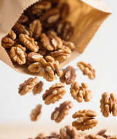 Groothandel Bulk Beste Kwaliteit Pure Gedroogde Half Gepelde Walnoten Nutriënt Gezond Geen Additieven Vacuüm Verpakte Pitten Voor Voedsel