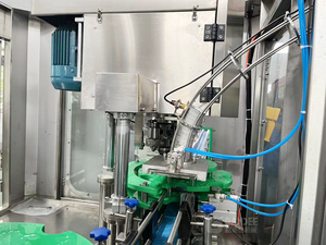 Ligne de production de machines de remplissage automatiques de canettes de jus de 200 ml entièrement automatique - Product Image 2
