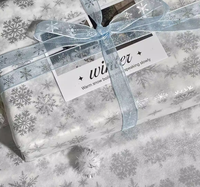 Papier cadeau personnalisé en papier de soie enduit imperméable et résistant à la graisse avec motif flocon de neige en feuille d'argent