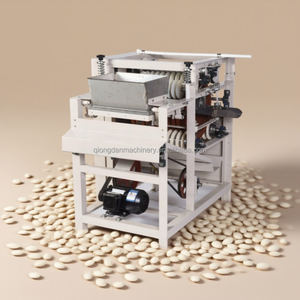 Machine à éplucher automatique pour traitement des noisettes décorticage de l'arachide et des arachides peau rouge machine à éplucher les noisettes craquelées et amandes - Product Image 1