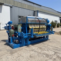 Machine de moulage sur mesure pour la fabrication de barquettes à œufs, à cavités multiples réglables, spécifications ajustables pour diverses demandes d'emballage de produits quotidiens