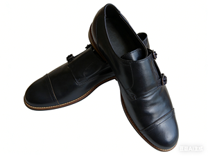รองเท้าหนังแบบ Monk Strap สำหรับผู้ชาย ยี่ห้อ Uganda ทนทาน รองเท้าแบบ Double Monk Strap สำหรับงานทางการ รองเท้าแฟชั่นลำลองสำหรับผู้ชาย ตลาดยูกันดา - Product Image 6