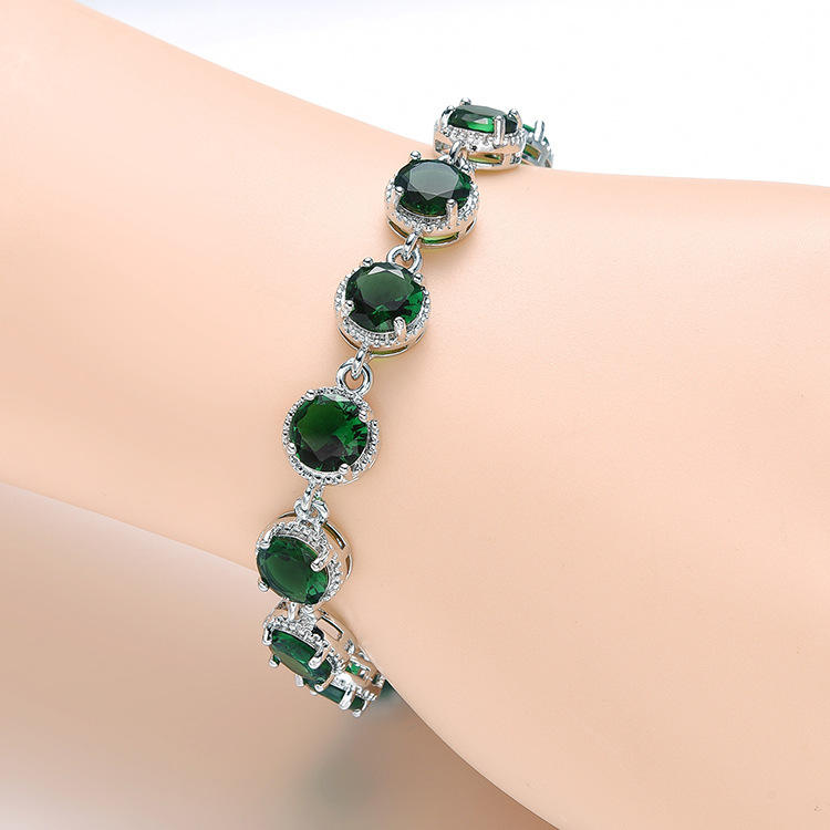 สีเขียว