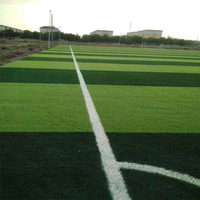 Großhandel Outdoor Grüner Synthetischer Fußballrasen Kunstrasen-Teppich
