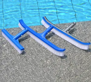 游泳池清洁设备 18 “/45厘米铝背标准弯曲豪华墙刷