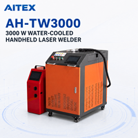 Machine de soudage laser portative refroidie par eau 3000W, soudeuse laser à fibre avec alimentation en fil optionnelle pour la fabrication métallique AH-TW3000
