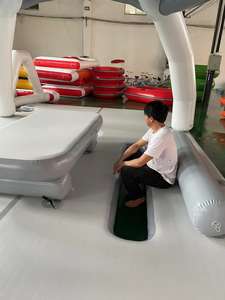 QIQU Plateforme de baignade gonflable personnalisée avec logo, bar aquatique de loisirs en gros - Product Image 3