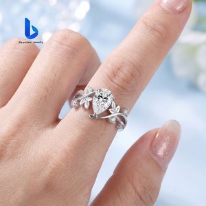 Bague en or plaqué or 10K14K18K avec <span class=keywords><strong>diamant</strong></span> de laboratoire en forme de poire certifié IGI, motif floral personnalisé, pour <span class=keywords><strong>femme</strong></span> - Product Image 4