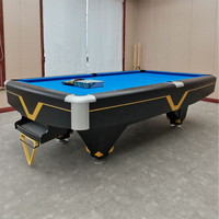 Kommerzieller Massivholz-Billardtisch 8/9 Fuß Echtes Leder-Taschenleerungssystem Snooker- & Billardtisch mit Ballrücklaufsystem Anpassbar