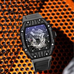 Montre squelette ZIDO pour homme avec gravure 3D Phénix, boîtier tonneau noir serti de pierres, montre-bracelet à quartz, bracelet en silicone, montre-bracelet tendance - Product Image 3