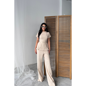 Mono corto beige para fiesta - Product Image 4