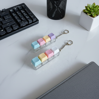 Porte-clés LED anti-stress en acrylique, étanche et léger, avec design de dessin animé