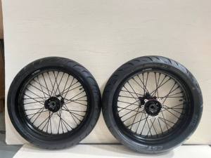 Roues de route Light Bee Ultra Bee, jeu de roues de 17 pouces avec pneus <span class=keywords><strong>70</strong></span>/90-17 et 90/80-17, ensemble de roues de conversion avant et arrière, pneus de route - Product Image 2