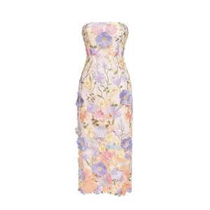 Robe midi sans bretelles avec broderie florale - Product Image 1