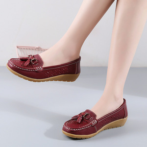 Mocassins en cuir pour femmes, chaussures décontractées à bout rond, chaussures plates pour la conduite, chaussures pour femmes - Product Image 3