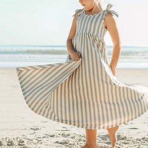 Robe de plage de style nouveau, robe à rayures hawaïennes, OEM personnalisé, mélange de lin et de coton, robe pour enfants à la cheville - Product Image 1