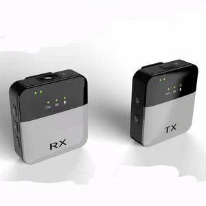 ระบบไมโครโฟนไร้สายขนาดเล็ก 2.4GHz พร้อมตัวรับและเครื่องส่งสัญญาณเข้ากันได้กับกล้อง DSLR Android