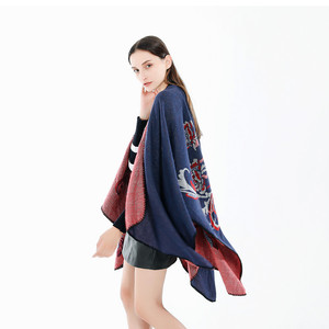 <span class=keywords><strong>La</strong></span> nueva mujer de gran área de impresión capa con <span class=keywords><strong>la</strong></span> magia del invierno desgaste al aire libre chaqueta de abrigo para mujer de moda capas Pashmina - Product Image 3