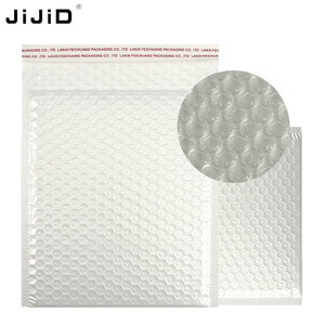 Enveloppe à bulles blanche mate JIJID Sacs postaux personnalisés à bulles auto-scellants Sacs postaux en poly Sacs postaux - Product Image 3