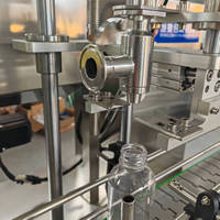 Machine de remplissage à pompe à engrenages servo pour liquides et pâtes, machine de remplissage pour solvants chimiques et pesticides