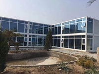 Panneau sandwich en acier de 20 pieds Immeuble de bureaux Maison modulaire préfabriquée en conteneur de bureaux