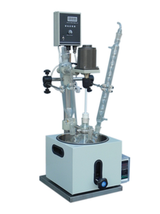 Small Laboratory Single-layer Glass Reaction Vessel 1L2L3L5L Electrically Heated Glass Reaction Vessel with Adjustable <b>Stirrer</b> - Product Image 3