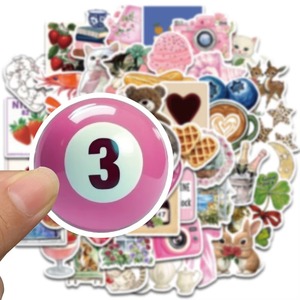 Adesivi Estetici Ecologici e Resistenti all'Acqua, Decorazioni alla Moda Stile Harajuku per Laptop, Valigie, Pareti e Bar - Product Image 3