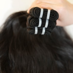Fasci di Capelli Umani Grezzi Ondulati Birmani a Doppia Trama, Colore Naturale Non Trattato, Ingrosso Indiano per Tessitura - Product Image 3