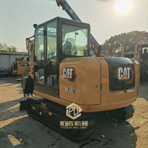 Mini-excavatrice sur chenilles hydraulique Caterpillar CAT305.5E2 d'occasion, d'origine japonaise, 5,5 tonnes, faible nombre d'heures de travail, prix bas, en vente - Product Image 6