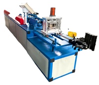 Machine de fabrication de volets roulants, machine de profilage de lames pour volets roulants, machine de profilage de volets de garage