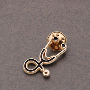 Épingles à revers en émail doux personnalisées et créatives, motif ange, stéthoscope médical, pansement, corsage, style médecin, infirmière, souvenir en métal - Product Image 1