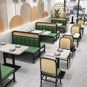 Set di Divani, Tavoli e Sedie in Ferro Battuto di Lusso con Piano in Marmo per Ristoranti in Stile Occidentale, Caffetterie Industriali, Negozi di Tè al Latte e Bar Cocktail - Product Image 1