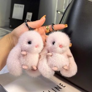 Lapin en peluche mignon personnalisé porte-clés <span class=keywords><strong>pompon</strong></span> animal en peluche doux avec clés assorties cadeau <span class=keywords><strong>de</strong></span> noël pour les filles jouets porte-clés en peluche - Product Image 4