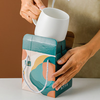 Fabricant OEM de tasses à café en céramique bleu vert foncé mat à bas quantité minimale de commande Tasse en porcelaine à motif de logo personnalisable pour cadeau de festival