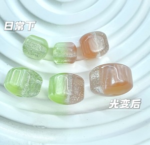 Cuentas sueltas de colores cambiantes con diseño de cielo estrellado y orificio pasante para bolígrafos, cadena de teléfono, collar y accesorios de joyería DIY hechos a mano para verano - Product Image 5