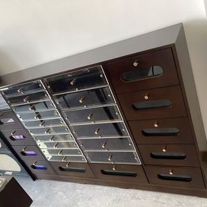 ตู้โชว์เคาน์เตอร์ร้านทำเล็บสไตล์วินเทจสีวอลนัท ตู้เก็บยาทาเล็บ ตู้เก็บเจลทาเล็บ ตู้เก็บของร้านทำเล็บ - Product Image 3