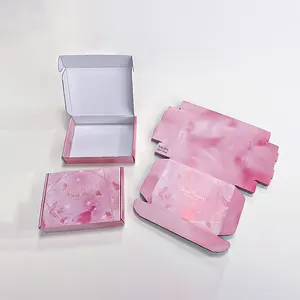 Розовая коробка из гофрированной бумаги с цветной печатью на заказ