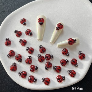 Adornos de Resina para Uñas con Diseño de Mariquita de Siete Puntos, Insecto Realista en 3D, Accesorios para Decoración de Carcasas de Teléfono - Product Image 3