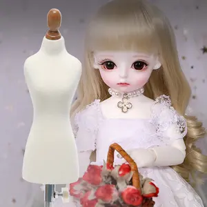 Venda por atacado mini alfaiate meia escala infantil vestido de forma de manequim bebê boneca manequim torso com base de madeira