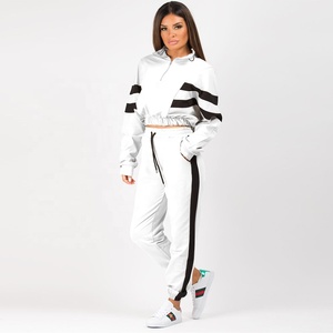 PIHA SPORTS 2026 Chándal con Capucha 2 en 1 para Mujer, Diseño de Logotipo Personalizado, Invierno, Cortavientos, Poliéster/Algodón, Mangas Largas, Cierre de Cremallera - Product Image 4