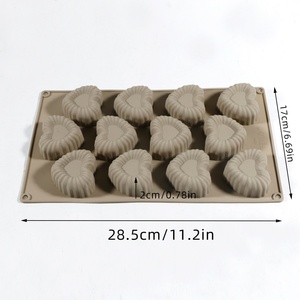 Molde para Hornear en Forma de Corazón con 12 Franjas Verticales, Molde para Decoración DIY de Acción de Gracias y San Valentín - Product Image 6