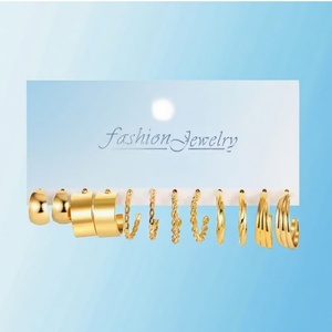 Bijoux personnalisés en gros, bijoux de mode résistants à la corrosion et imperméables, boucles d'oreilles en acier inoxydable plaqué or 18 carats pour femmes - Product Image 2